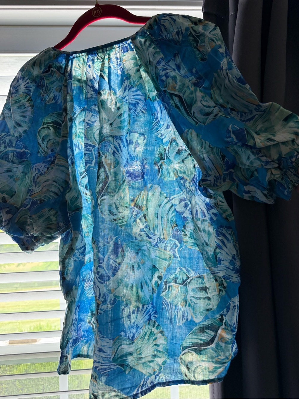 Chico’s Lightweight Blue Floral Button-Front Women’s Top - Picture 2 of 8